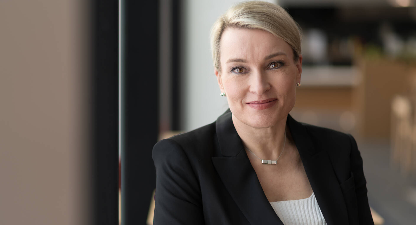 Pia Westman on Veripalvelun johtaja.