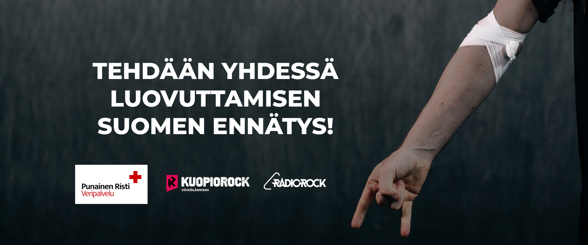 Käsivarsi, jossa verenluovutusside. Teksti: Tehdään yhdessä luovuttamisen Suomen ennätys!